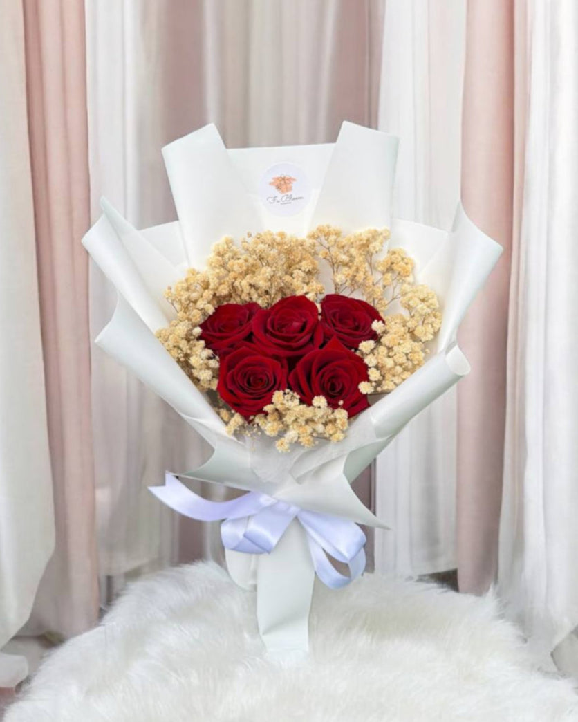 5 Preserved Roses & Baby's Breath Bouquet