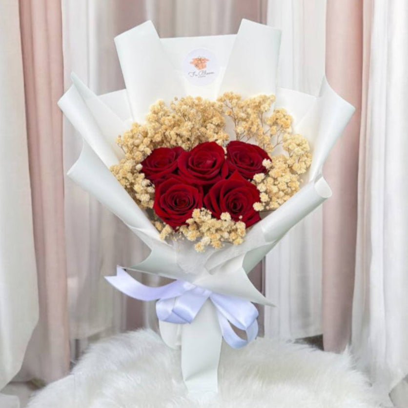 5 Preserved Roses & Baby's Breath Bouquet