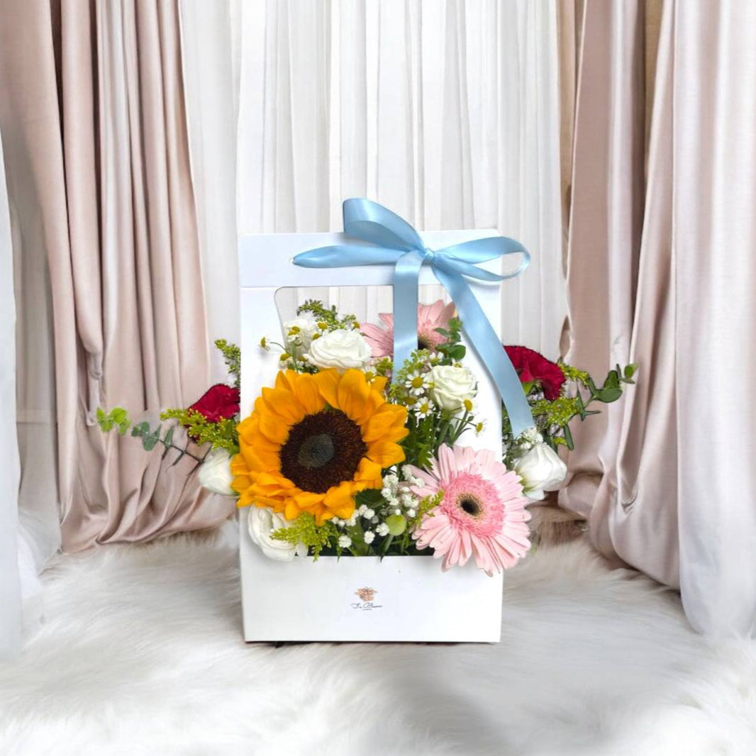 Sunflower and mixed flower bloom box Singapore