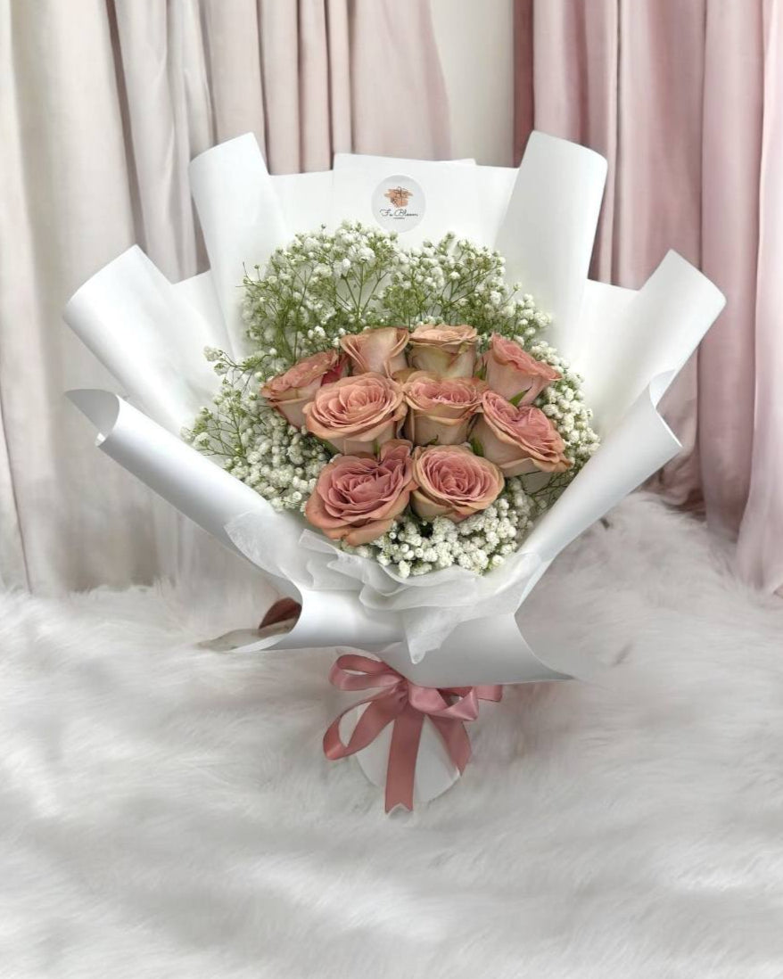 9 Fresh Cappucino Roses with Baby Breath Bouquet