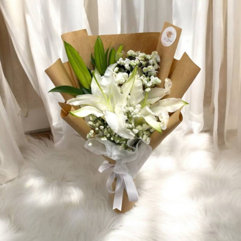 White Lily & Baby's Breath Bouquet