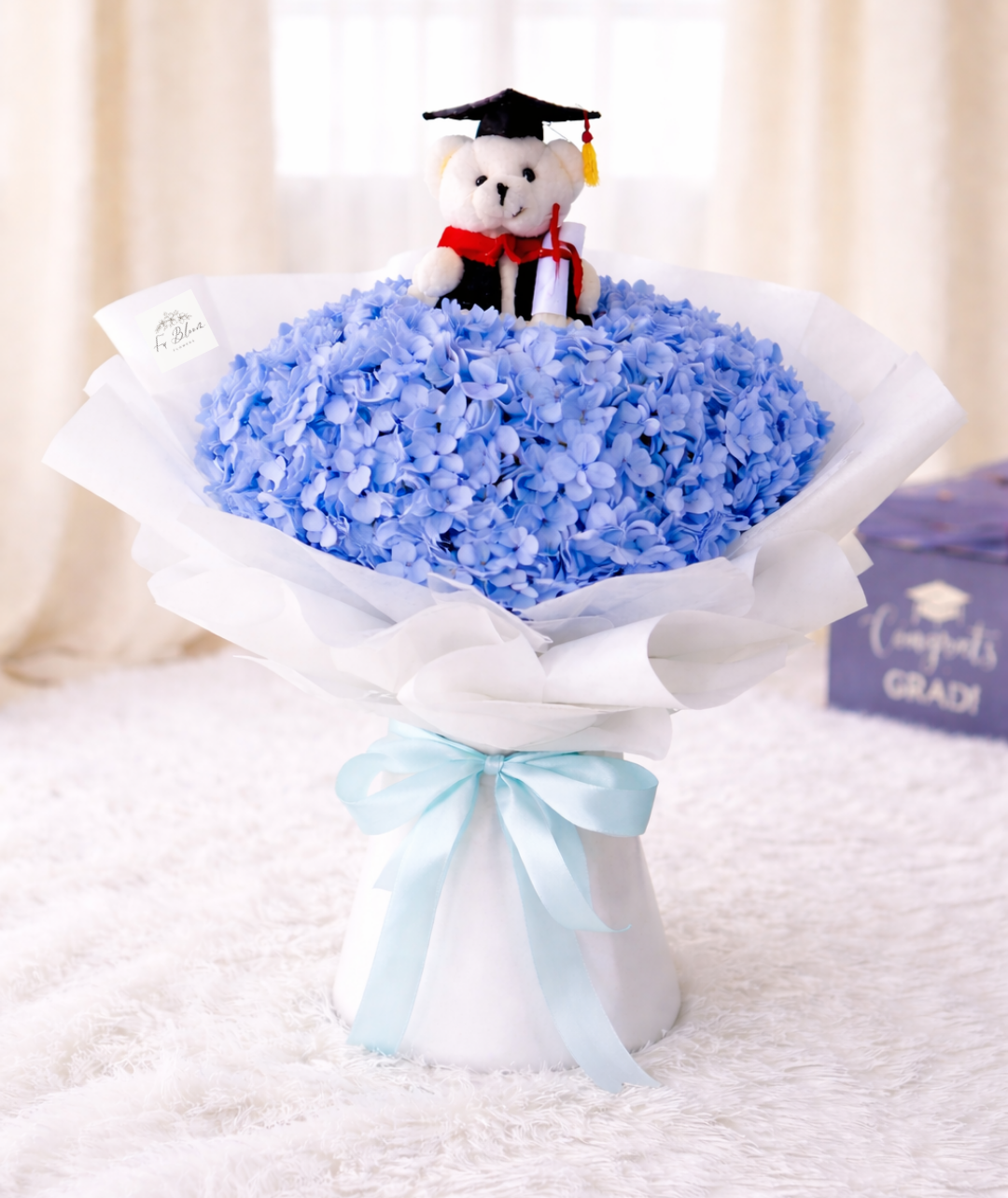 [GRAD] Preserved Blue Hydrangea