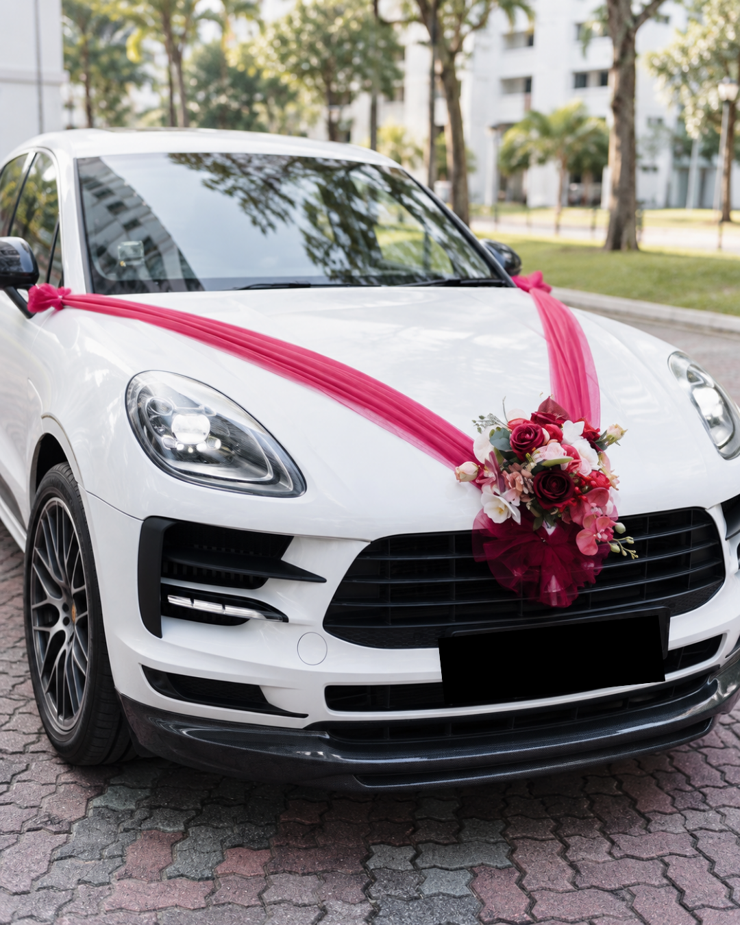 Red Themed Bridal Car Decor