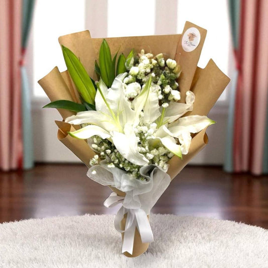 White Lily & Baby's Breath Bouquet