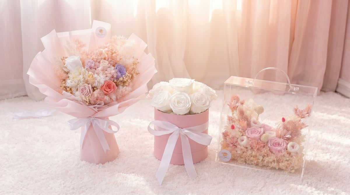 Preserved flower bouquet, preserved bloombox, and clear box arrangement from Fu Bloom Flowers Singapore
