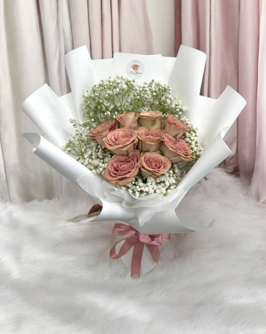 9 Fresh Cappucino Roses with Baby Breath Bouquet